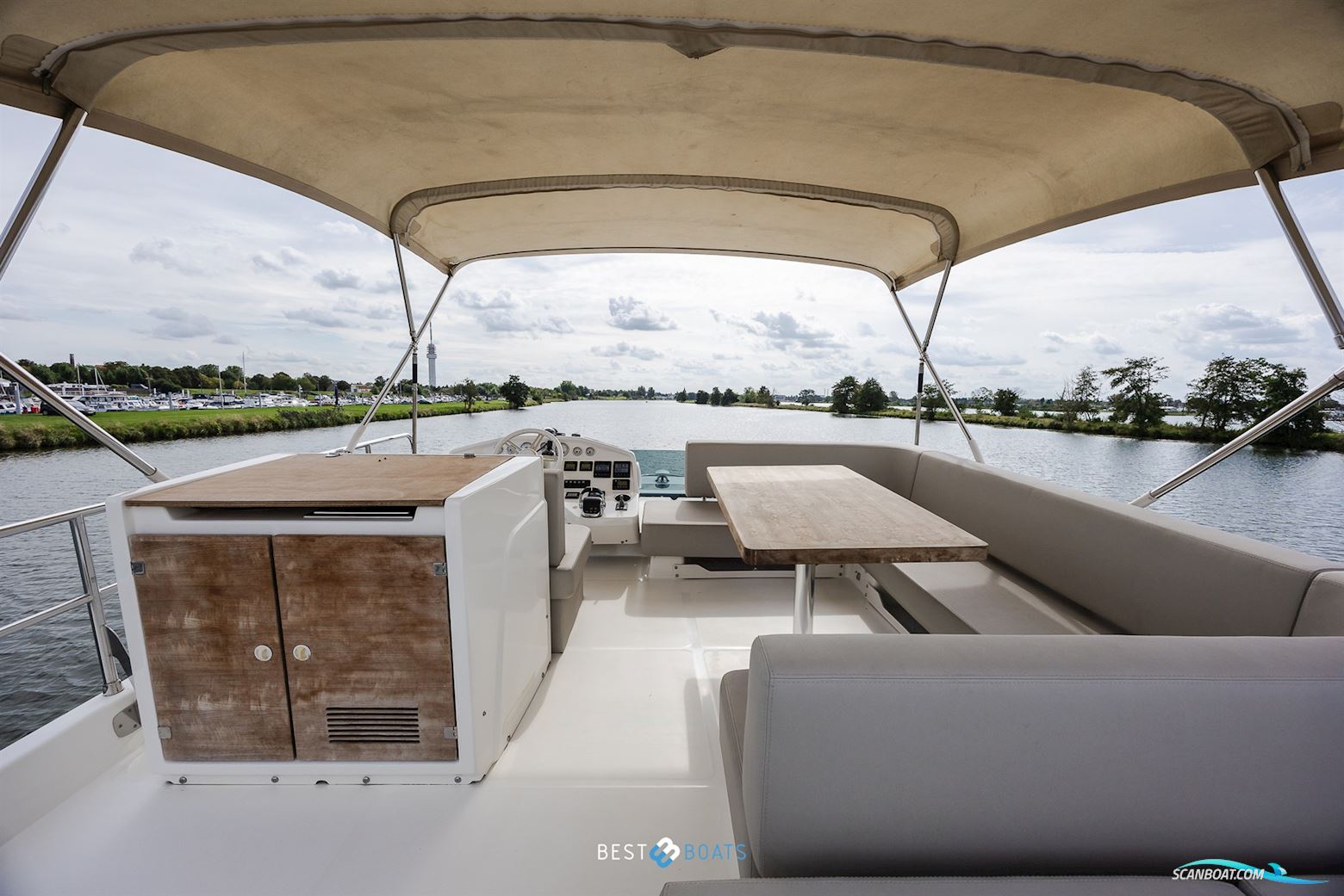 Cranchi Eco Trawler 43 Long Distance