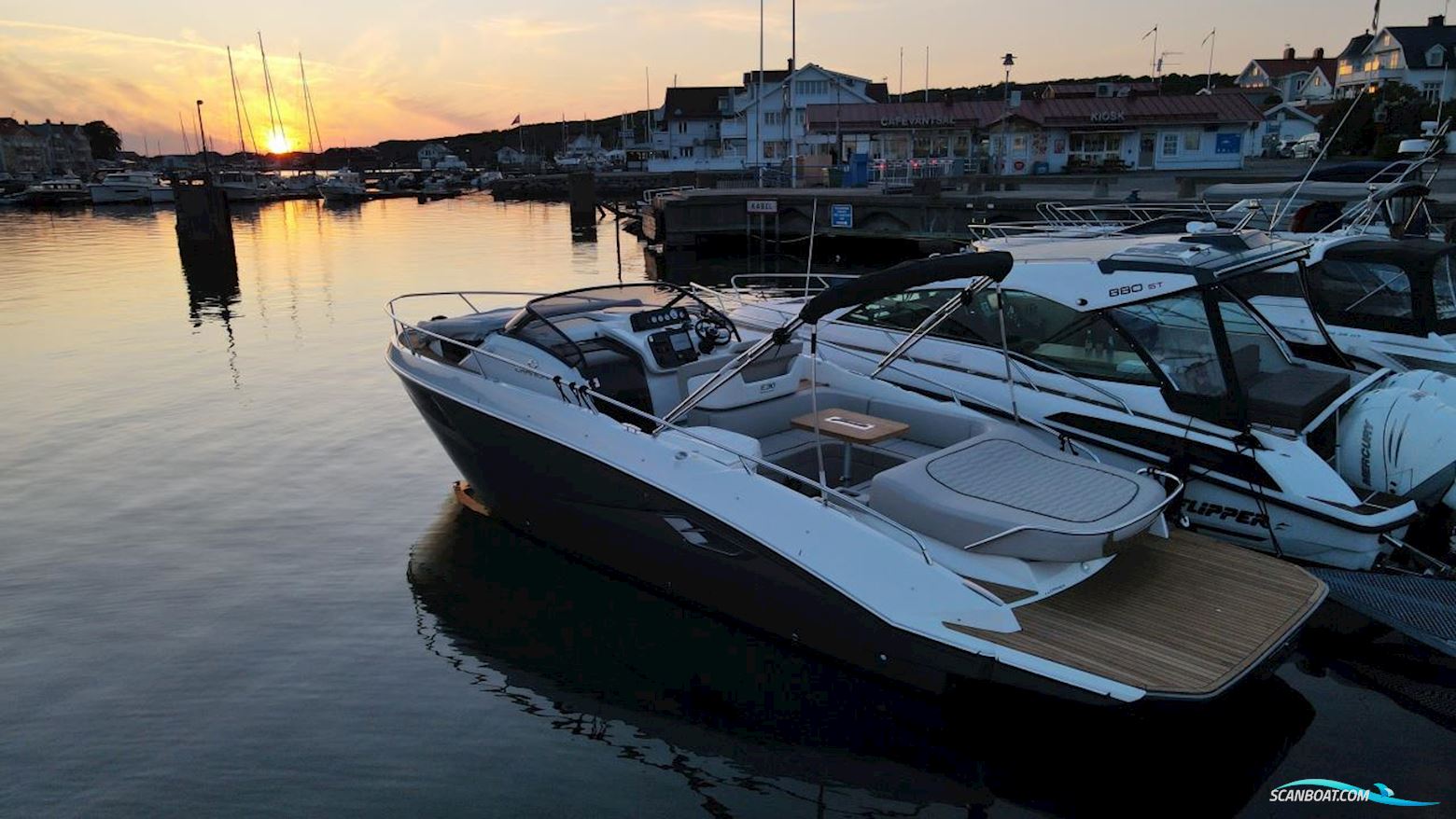 Cranchi Endurance 30