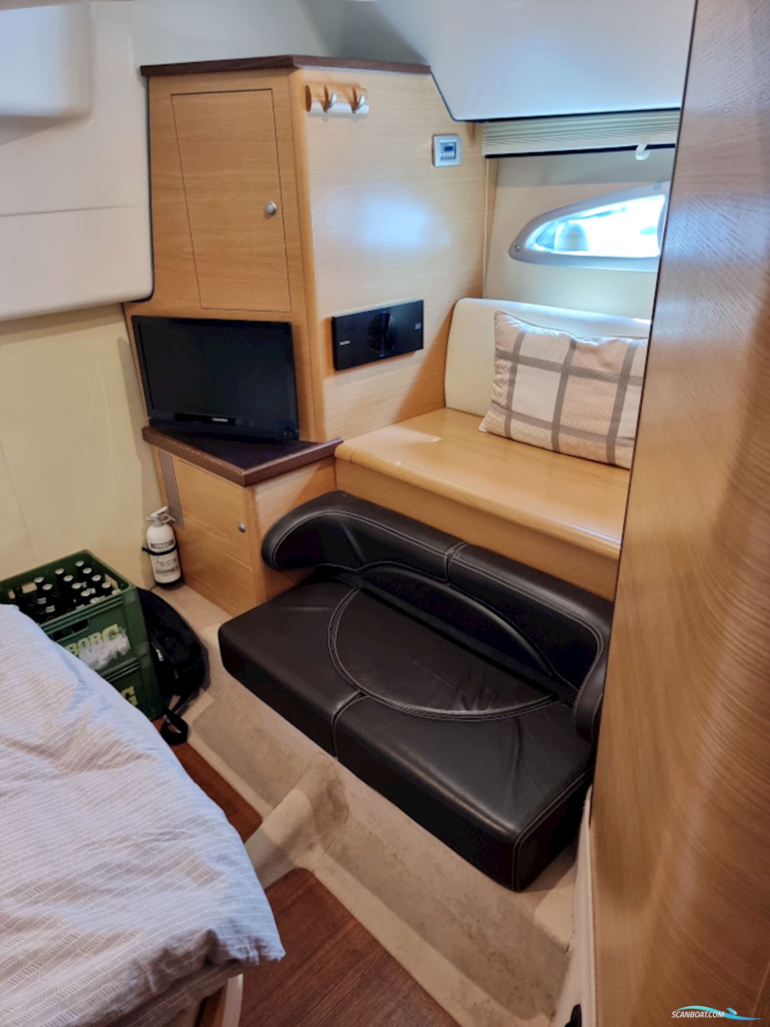 Cranchi Mediterranee 43 HT Volvo Penta IPS-600