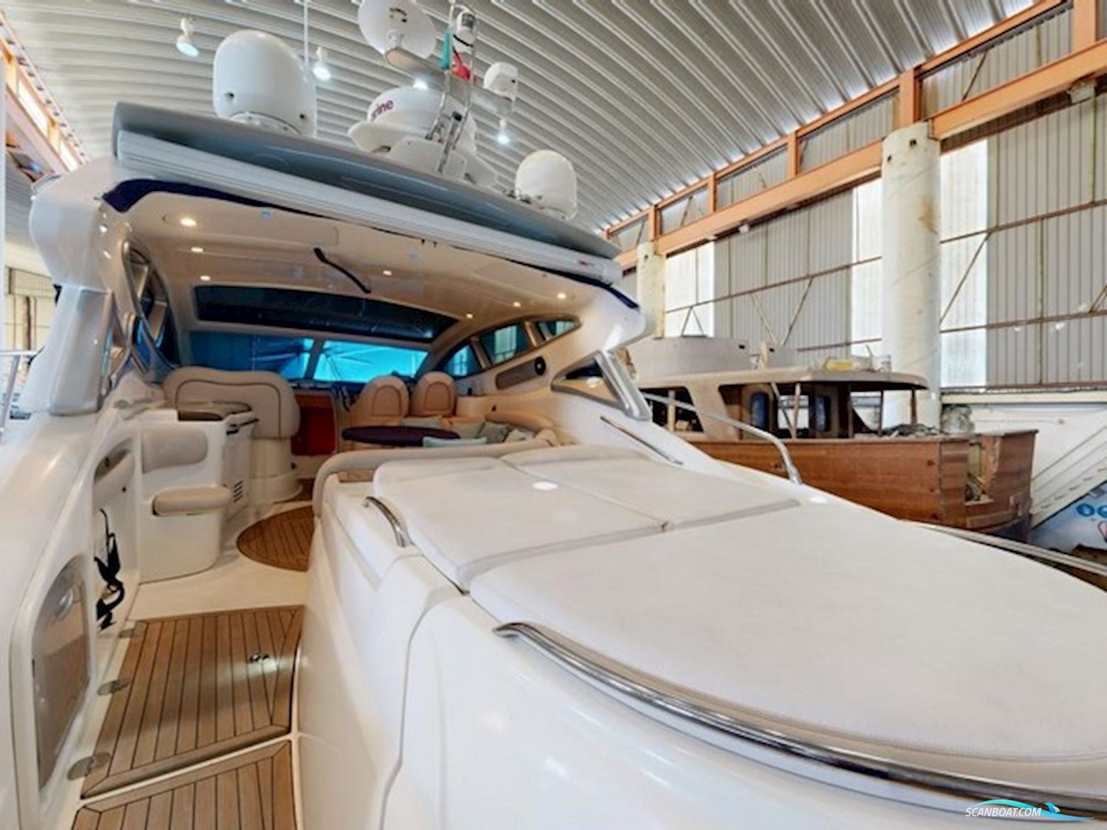 Cranchi Mediterranee 50HT