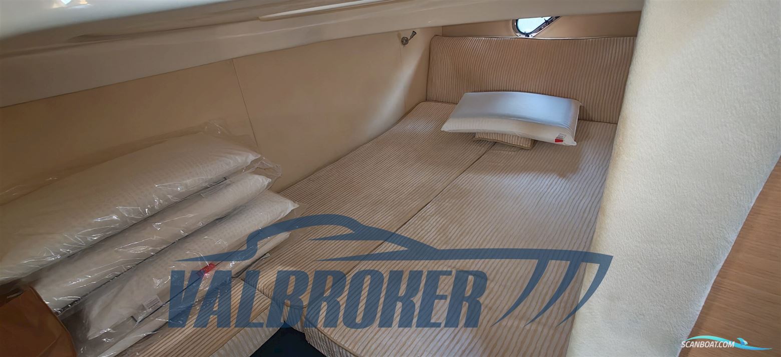 Cranchi Pelican 32