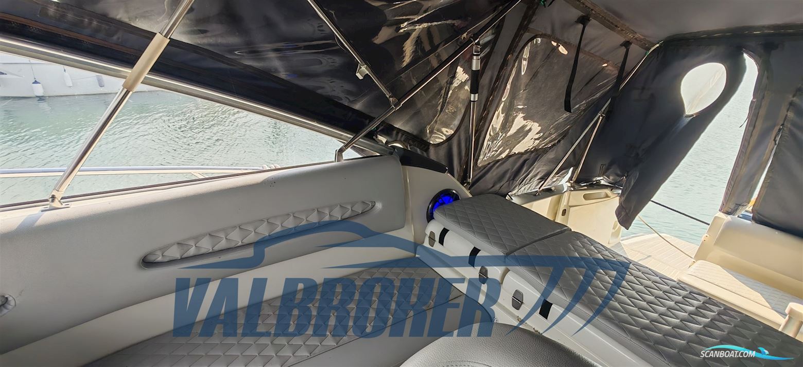 Cranchi Pelican 32