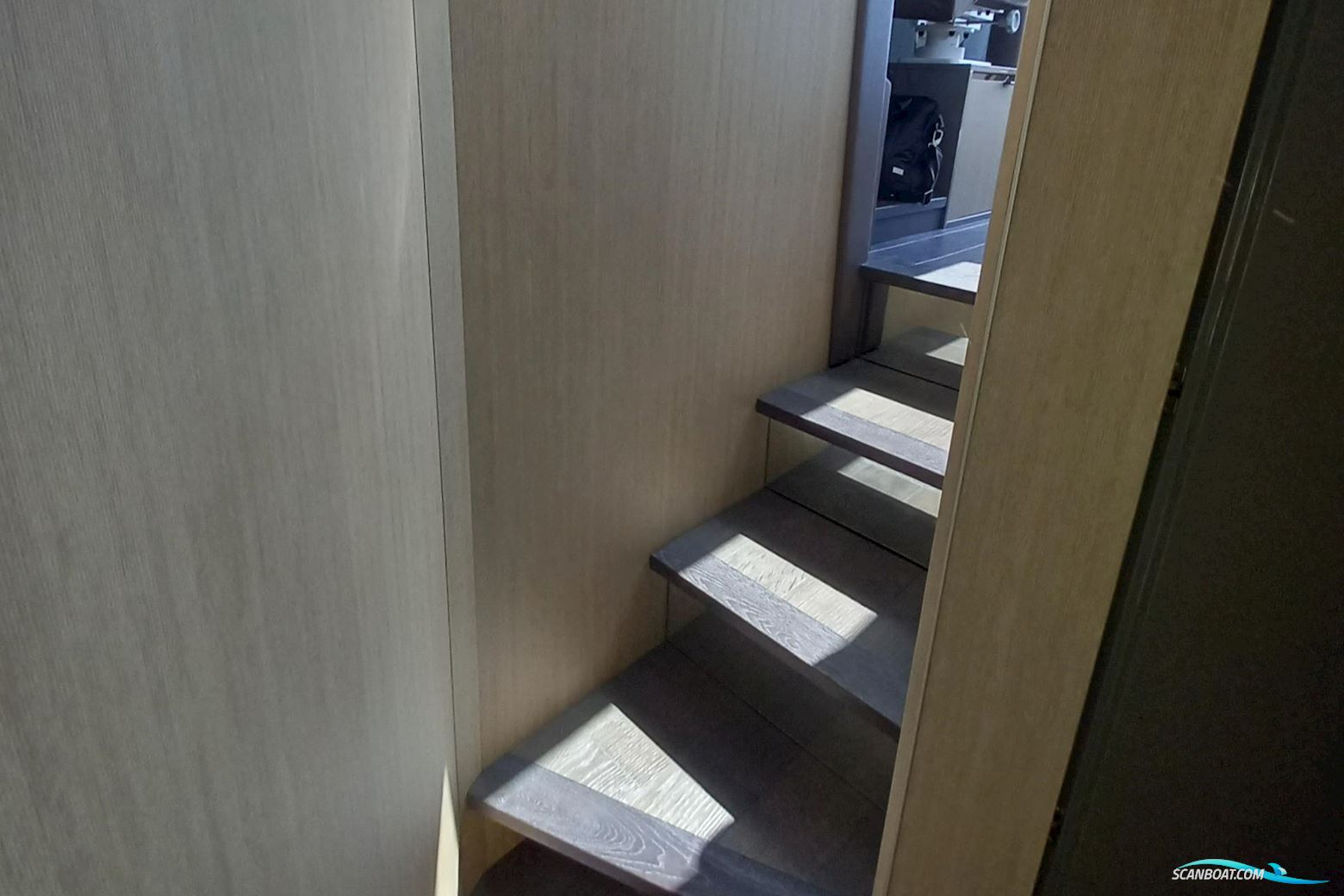 Cranchi T36 Crossover