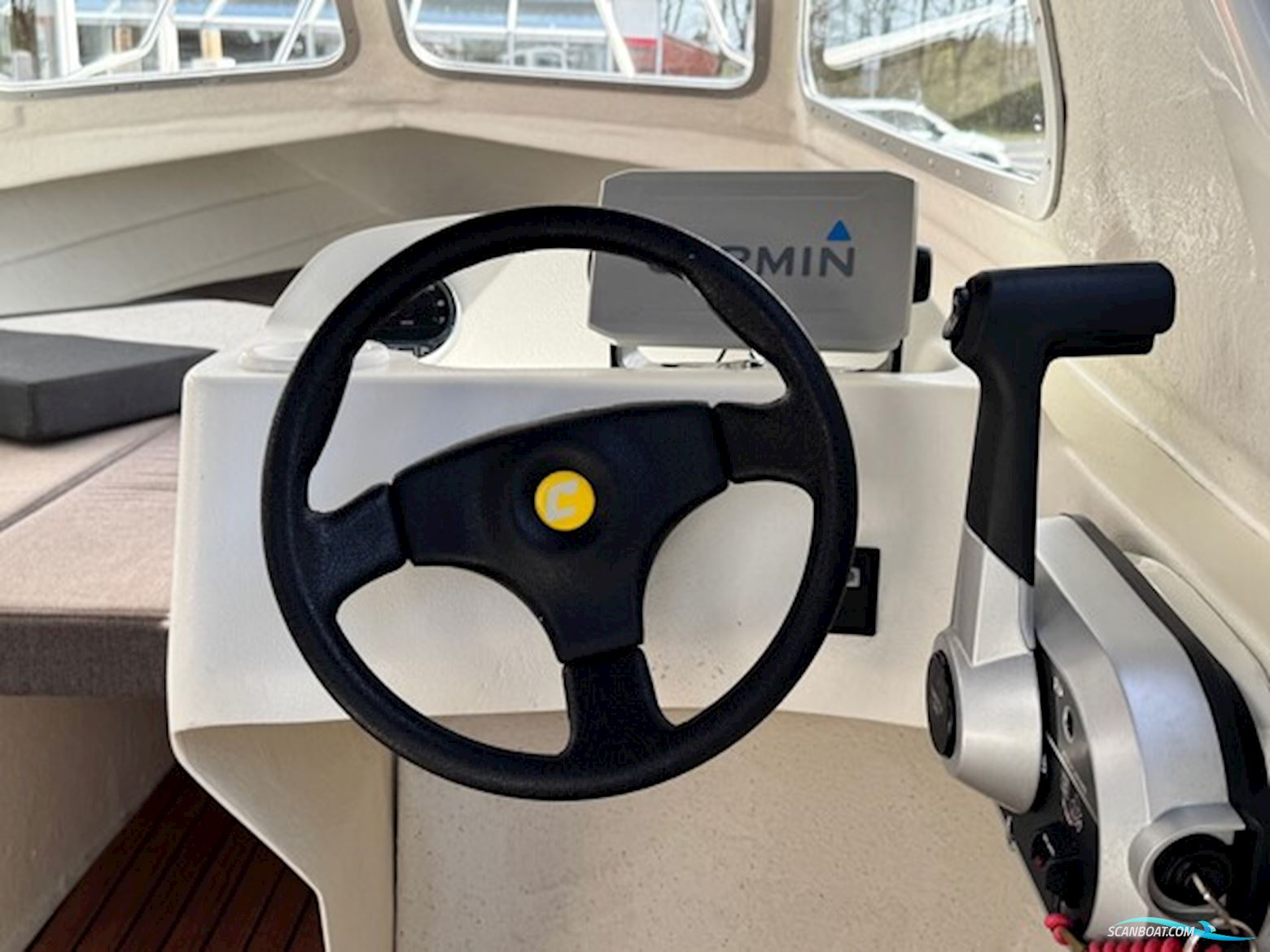 Cremo 550 HT Med F40 Mercury-Efi 4 Takt og 1300 kg Scandic Bådtrailer