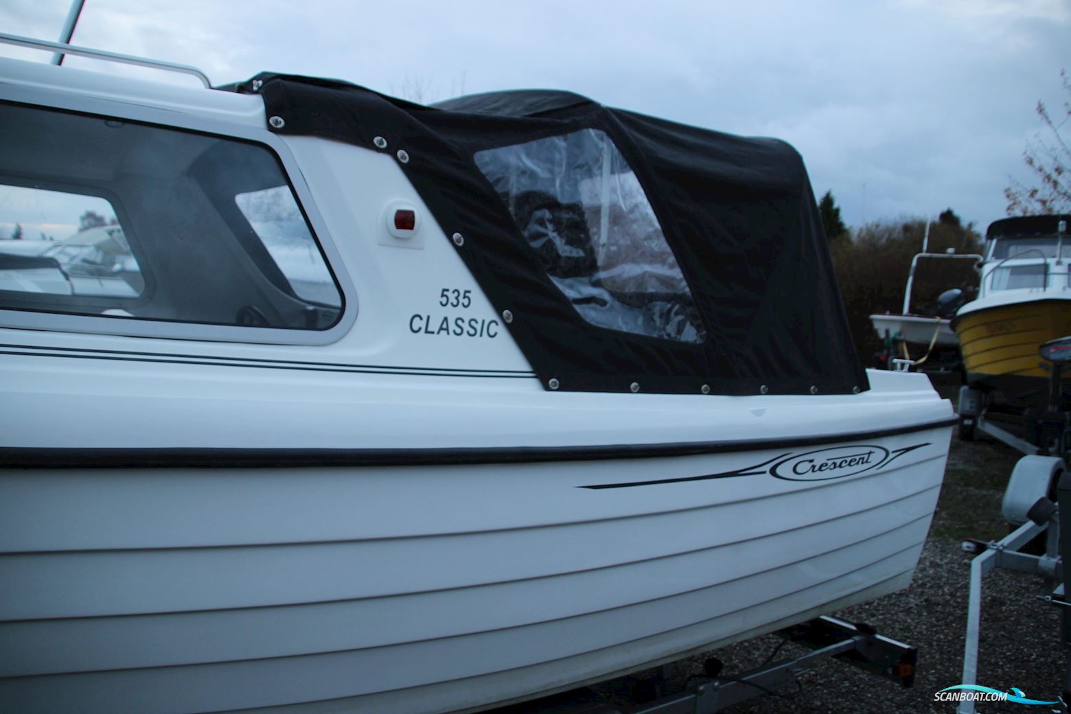 Crescent 535 Classic