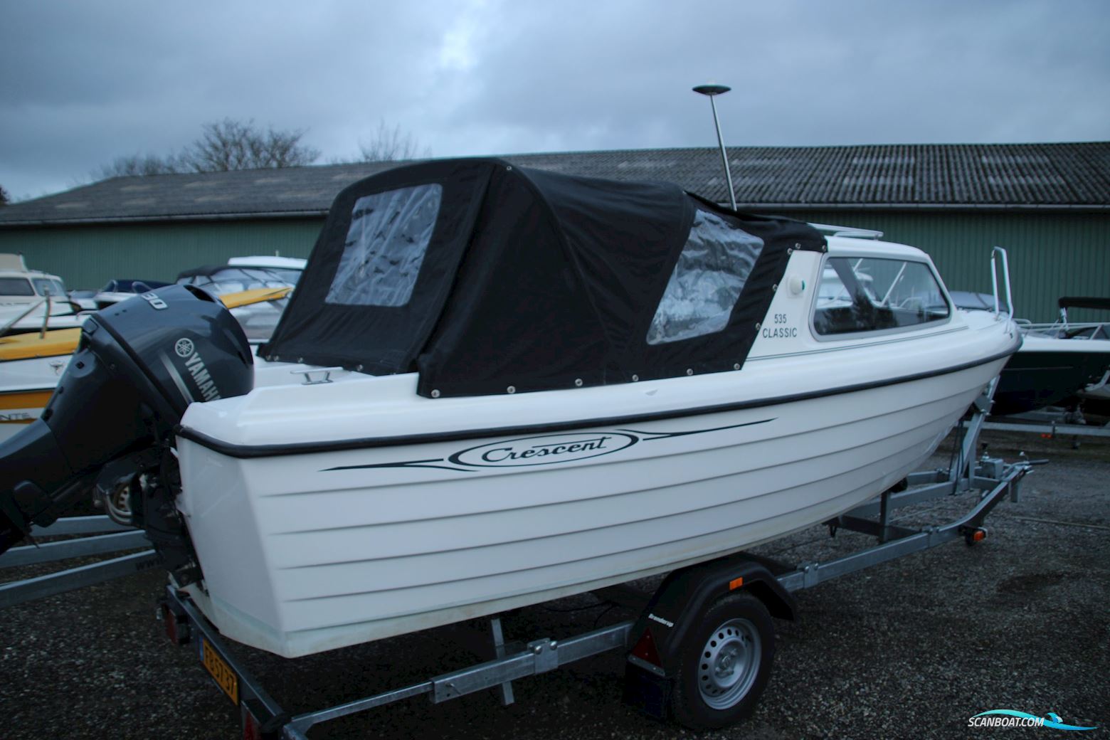 Crescent 535 Classic