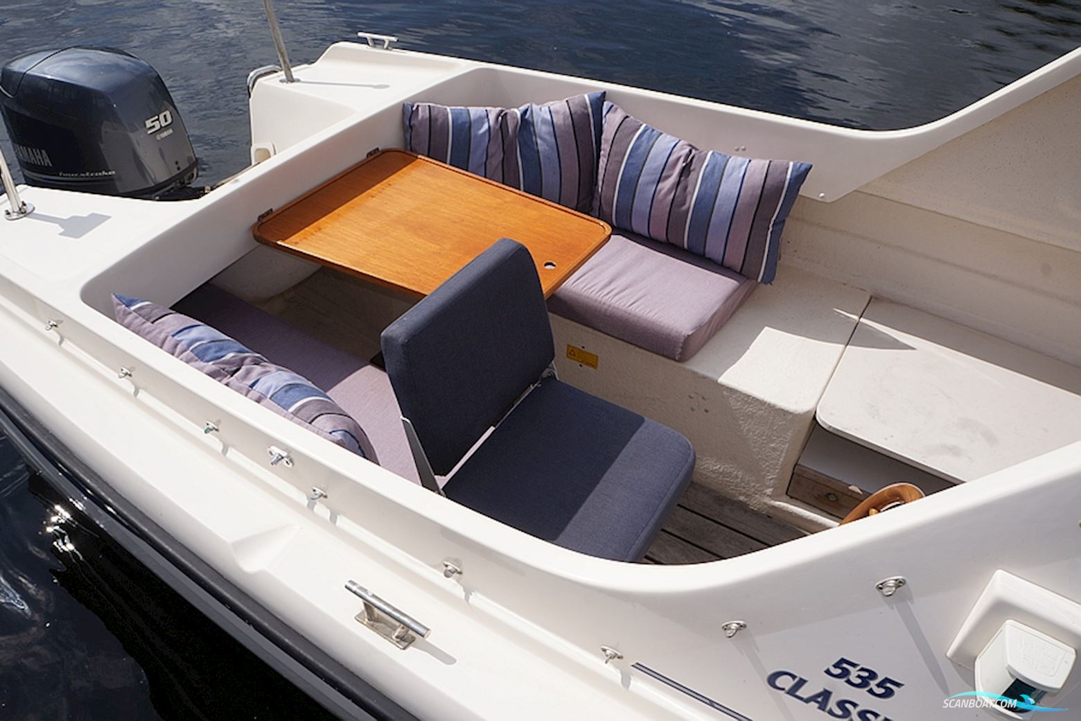 Crescent 535 Classic