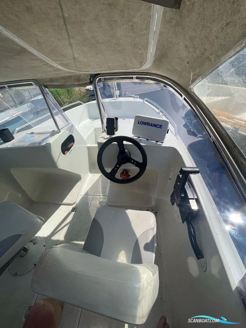 Cresent 480 Quattro + Trailer