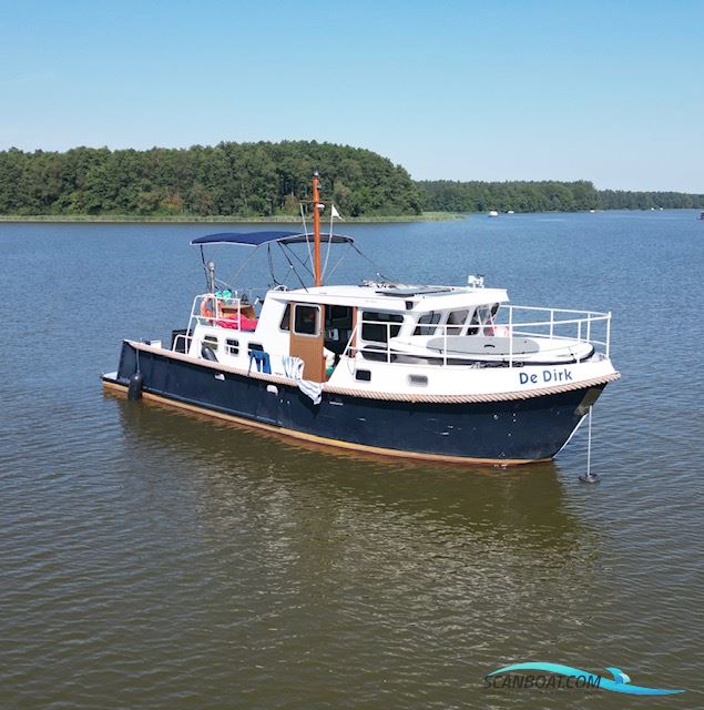 Crown Trawler Motorboat 2000, with Yanmar engine, Germany