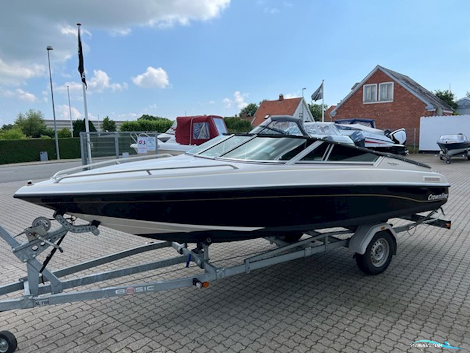 Crownline 182 CD, Mercruiser 3.0 135 HK...Solgt