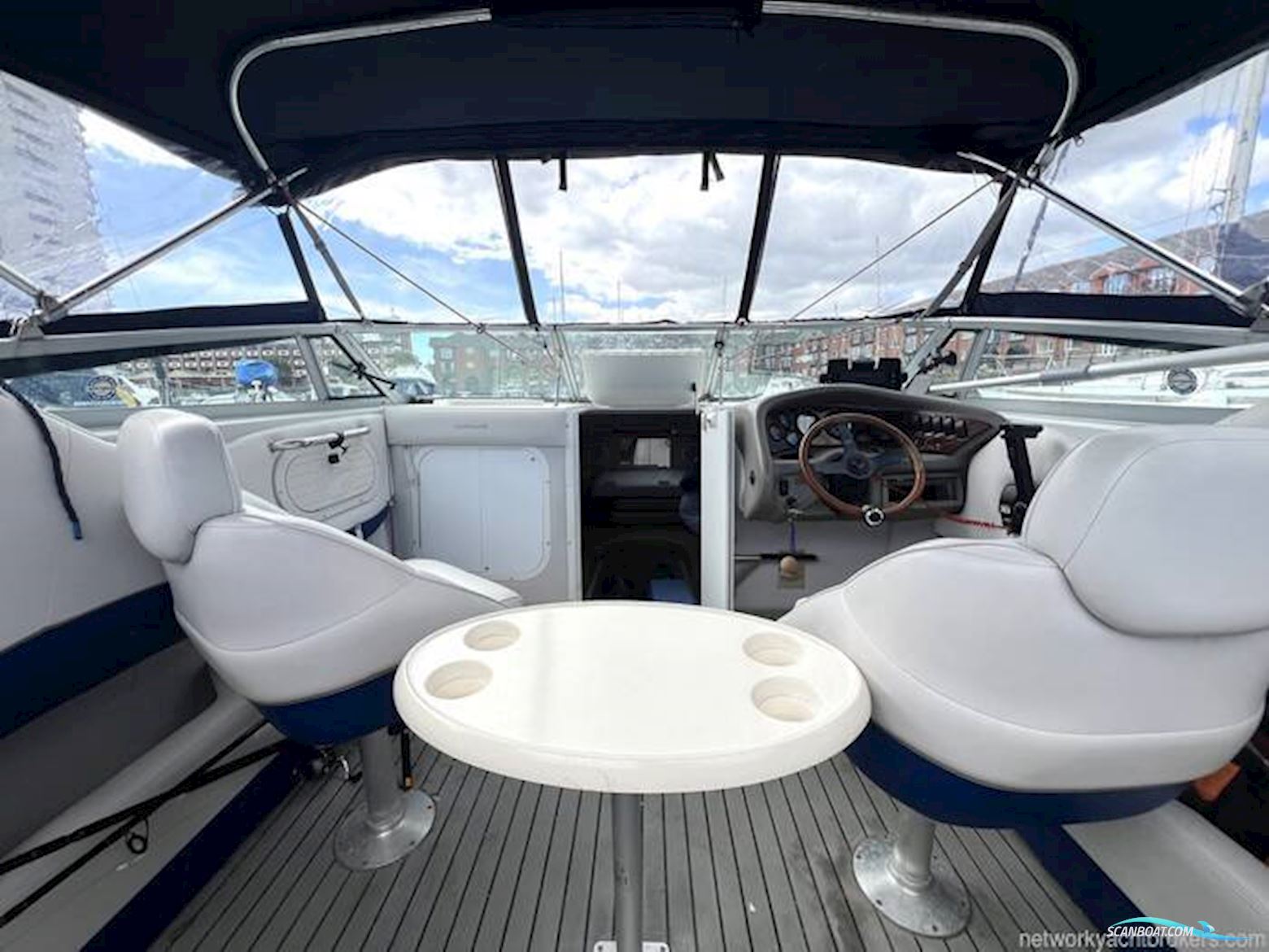 Crownline 210 Ccr