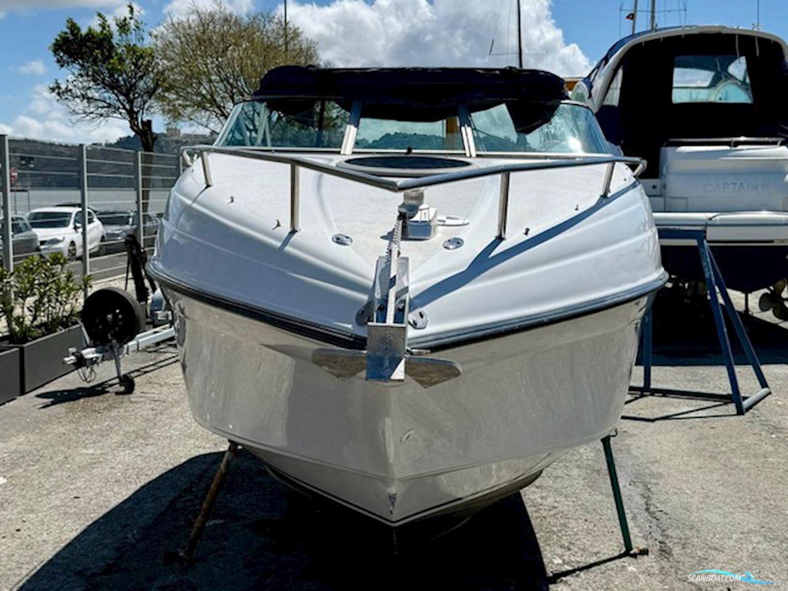 Crownline 230
