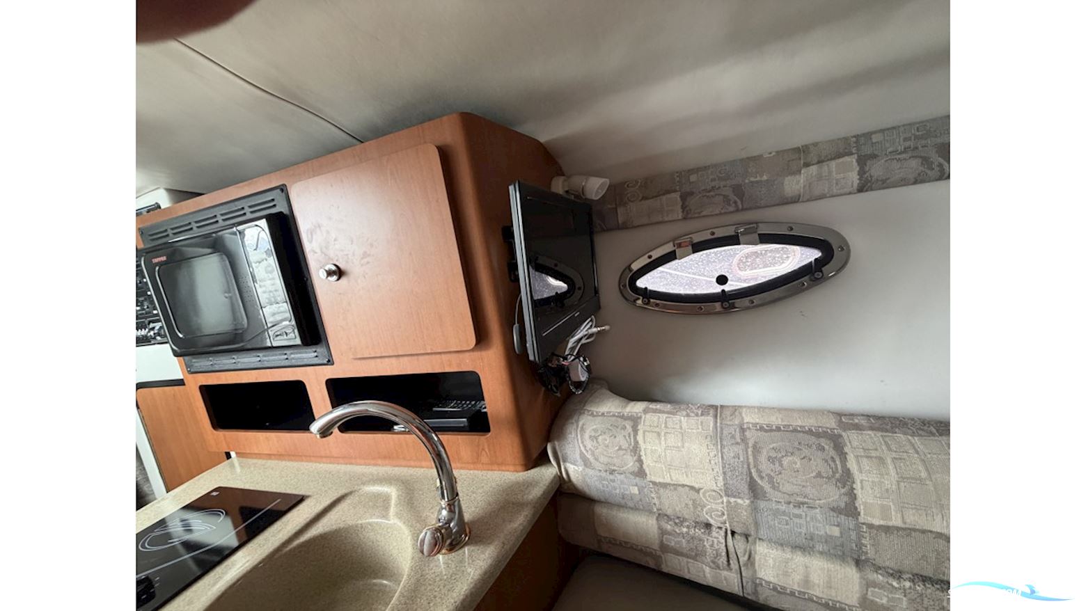 Crownline 250 CR