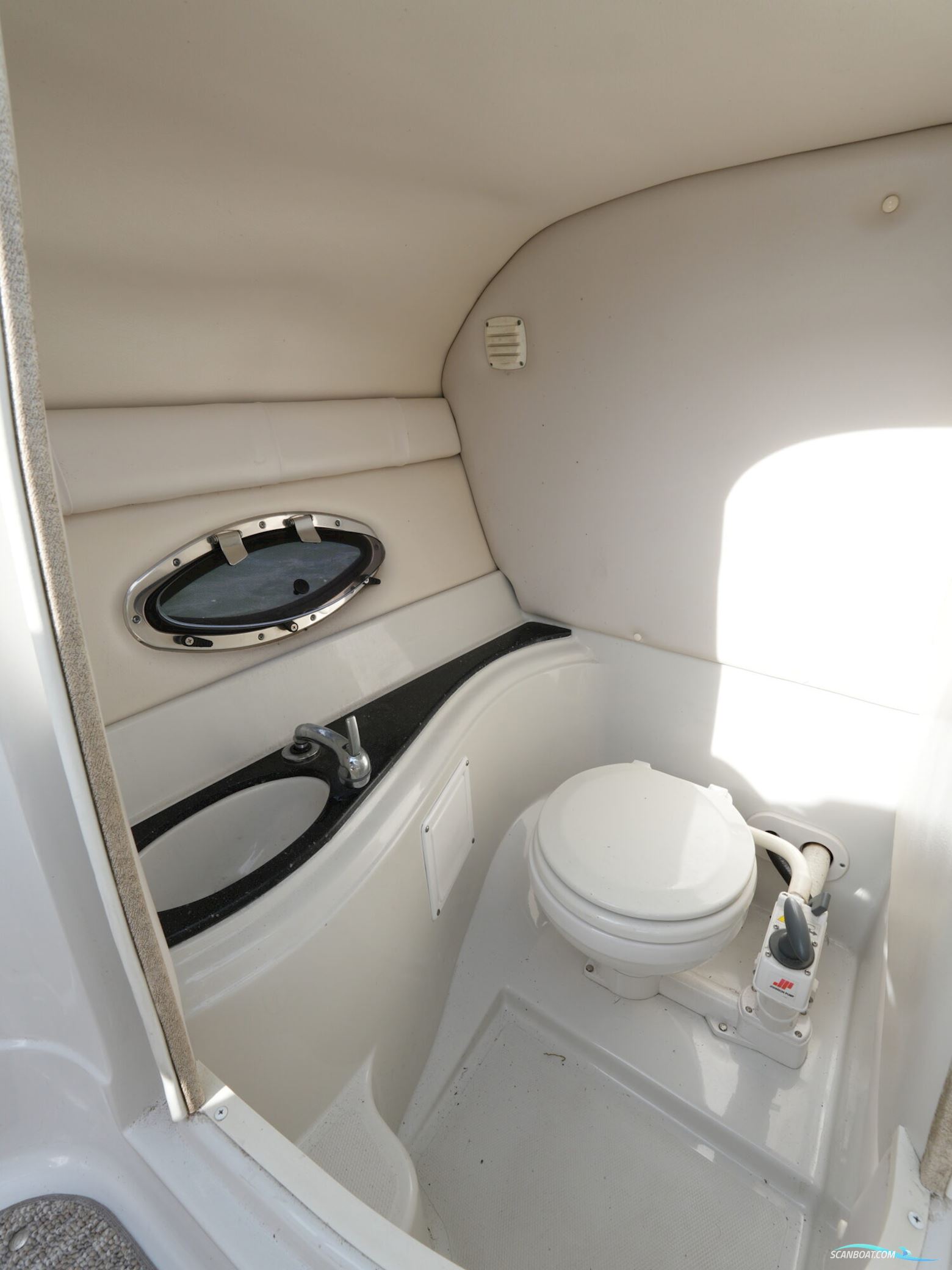 Crownline 265 SS