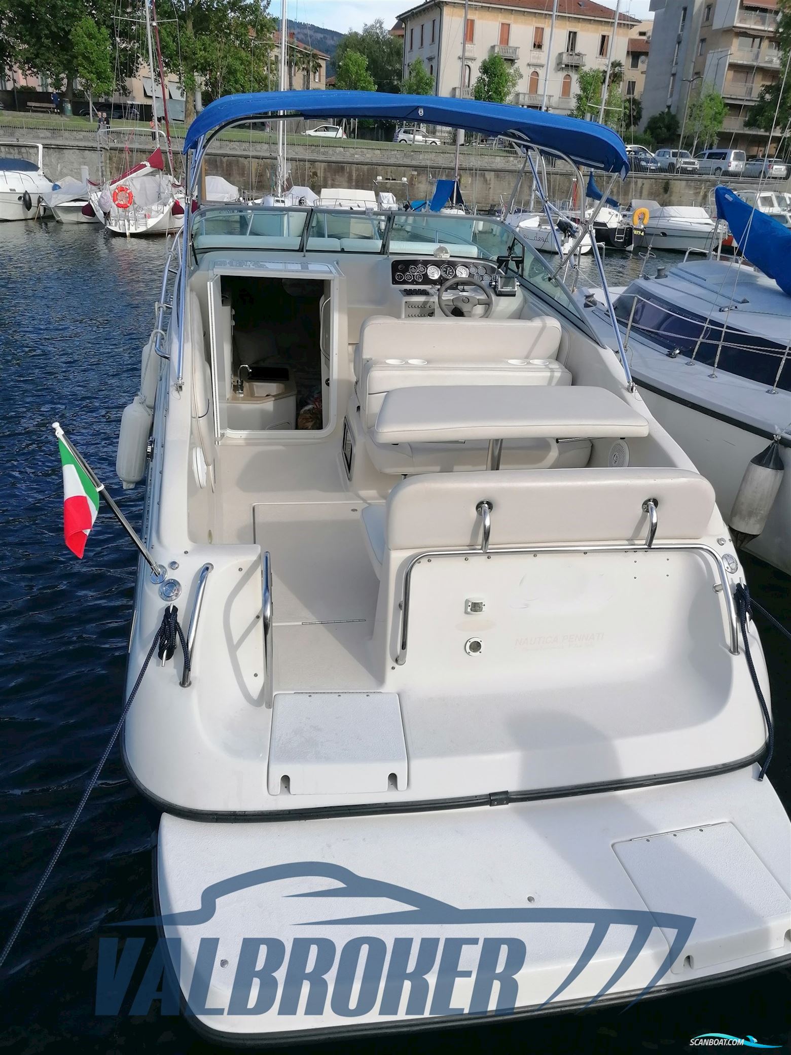 Crownline 268 CR
