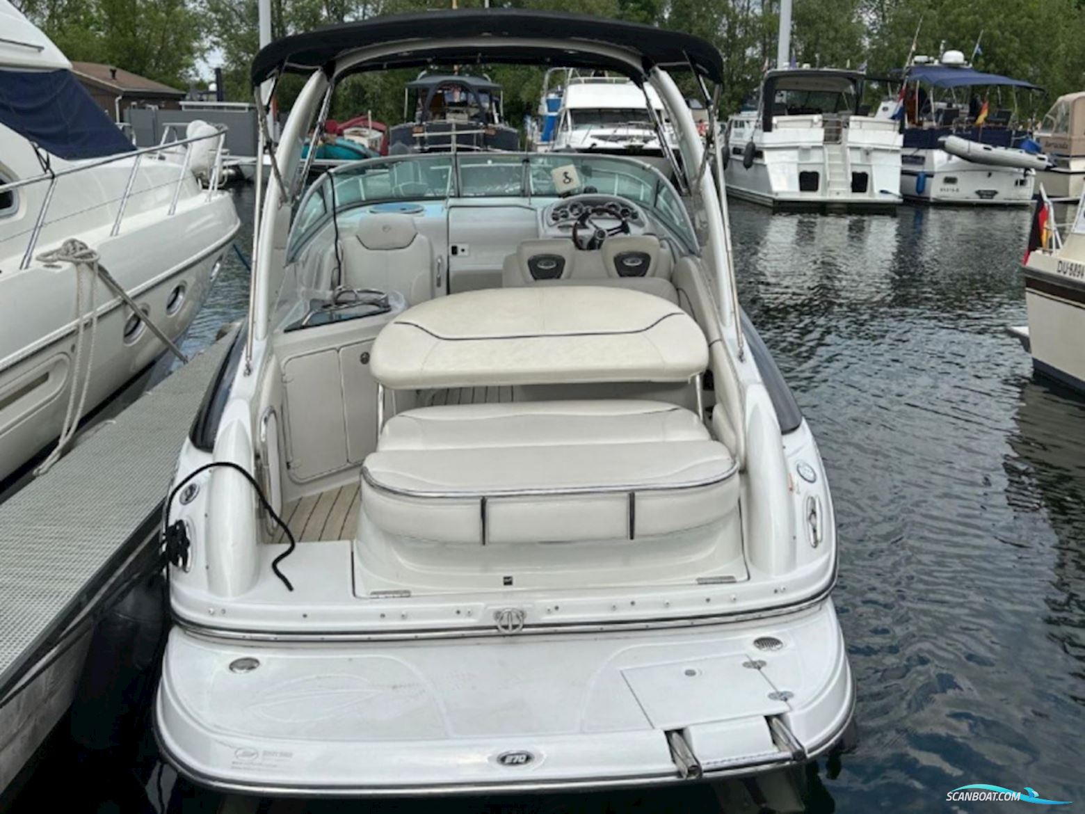 Crownline 270 CR