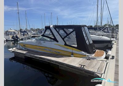 Crownline 275 Ccr Motorboat 2005, with Mercruiser 6.2l 320hp engine, United Kingdom