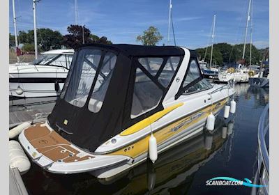 Crownline 275 Ccr Motorboat 2005, with Mercruiser 6.2l 320hp engine, United Kingdom