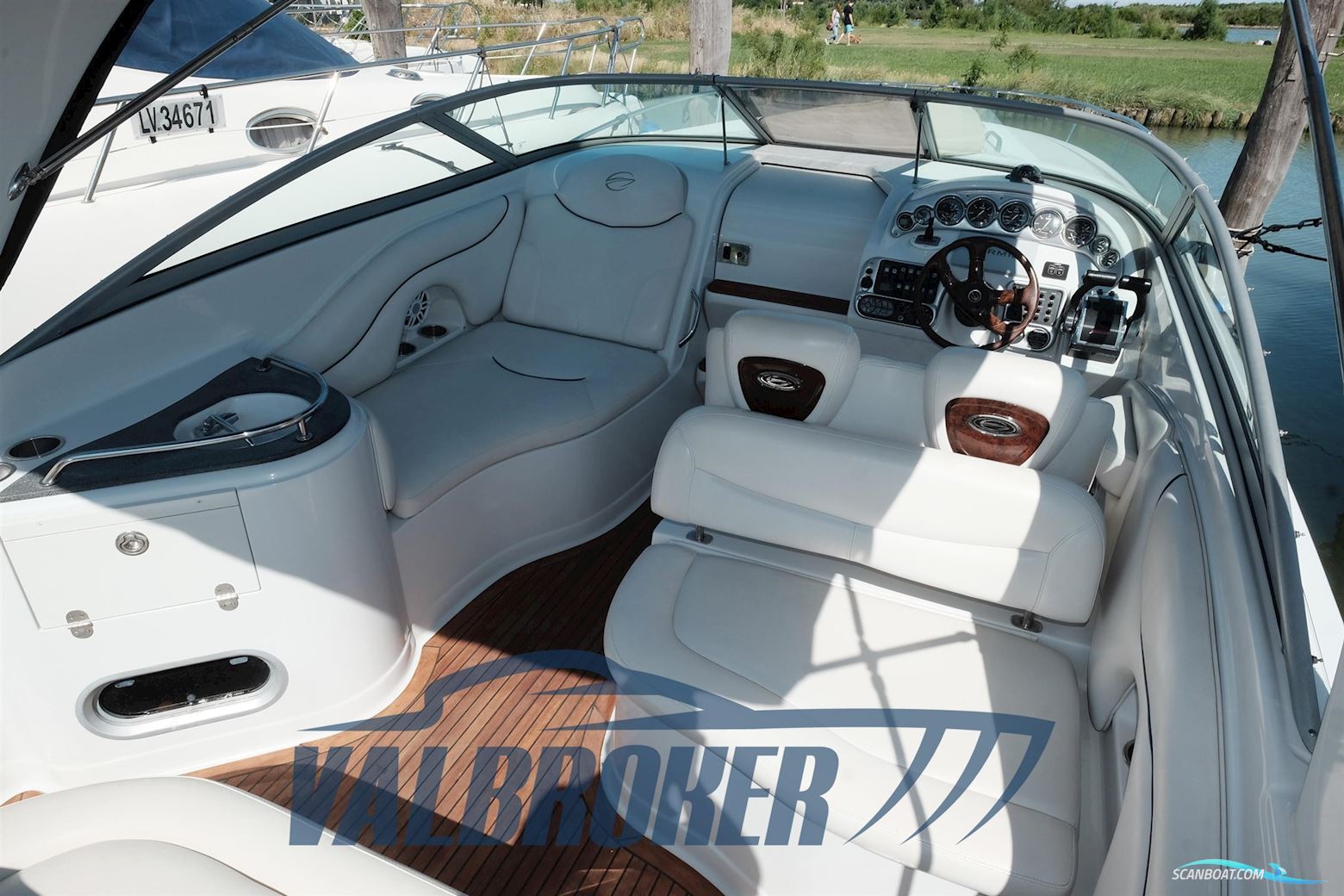 Crownline 315 Scr