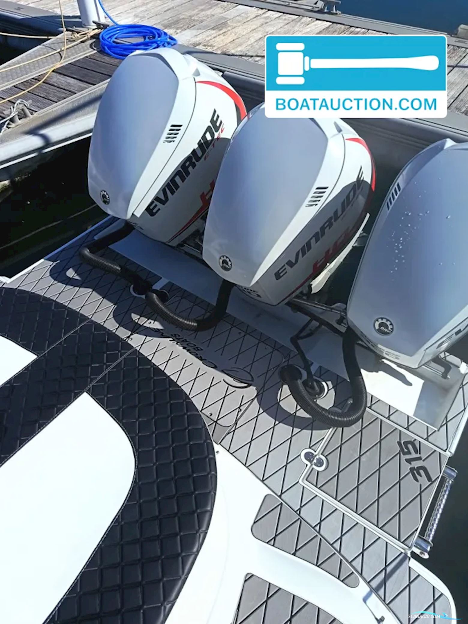 Crownline 315 SCR