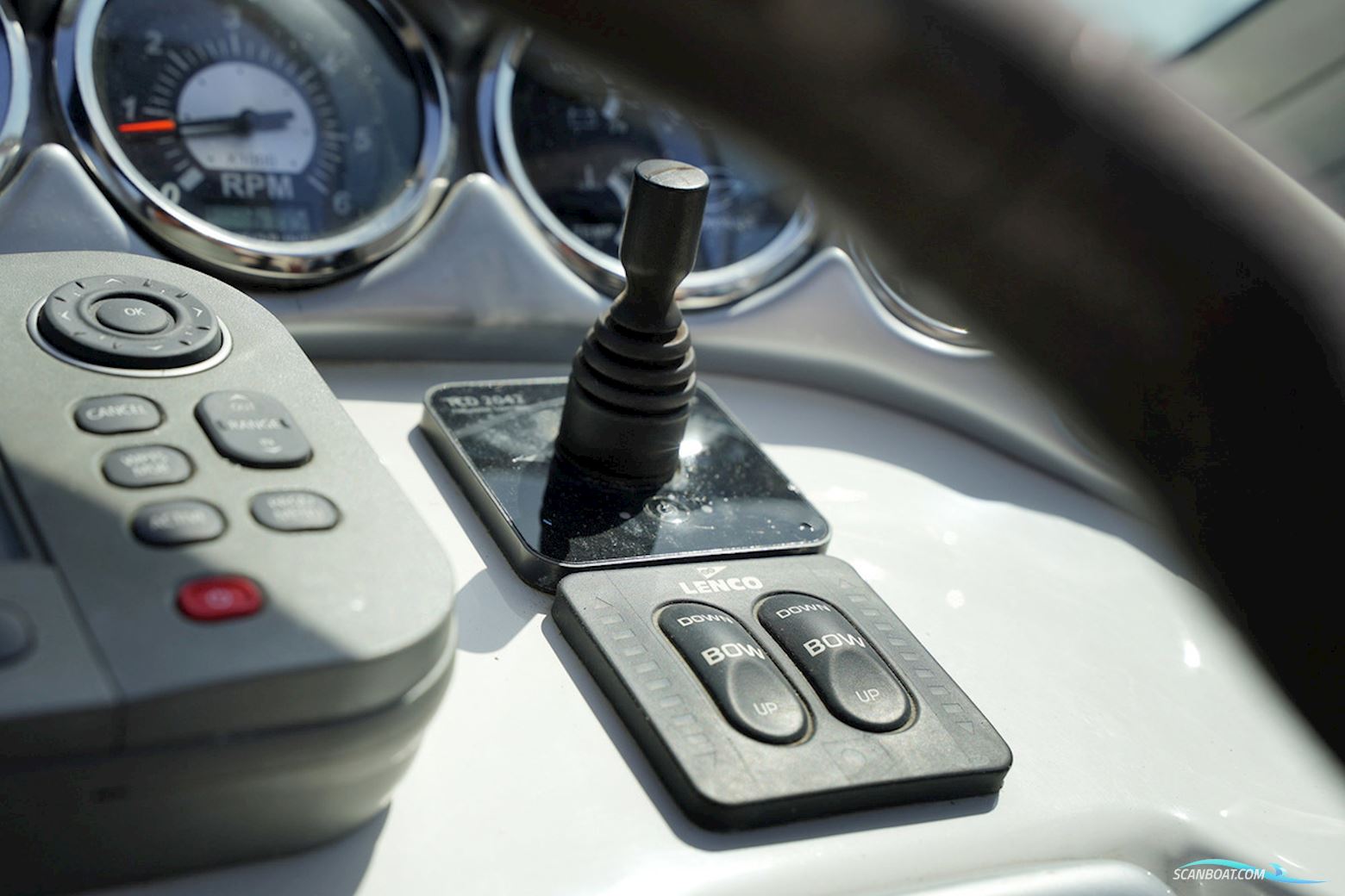 Crownline 315 Scr