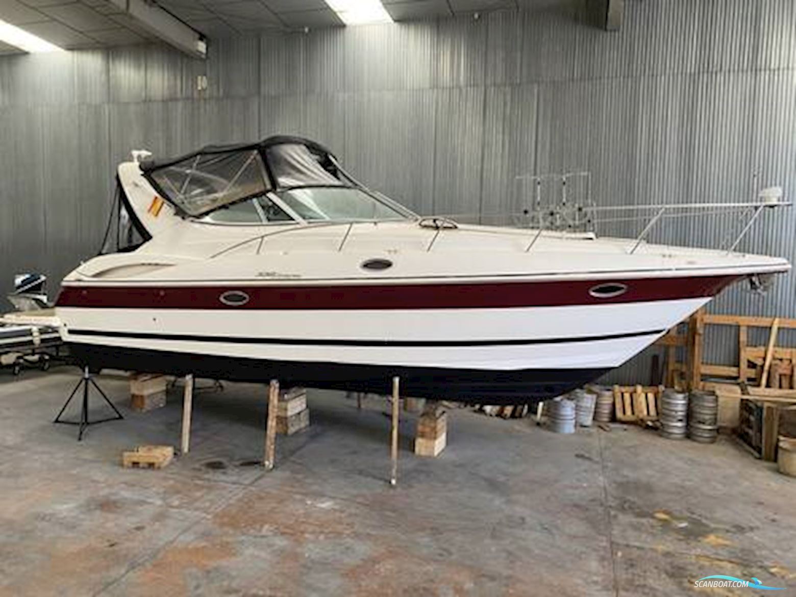 Cruisers Yachts 320 Express Motorboat 2004, Spain