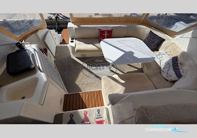 Cruisers Yachts CRUISERS 440 Motorboat 2003, with VOLVO engine, France