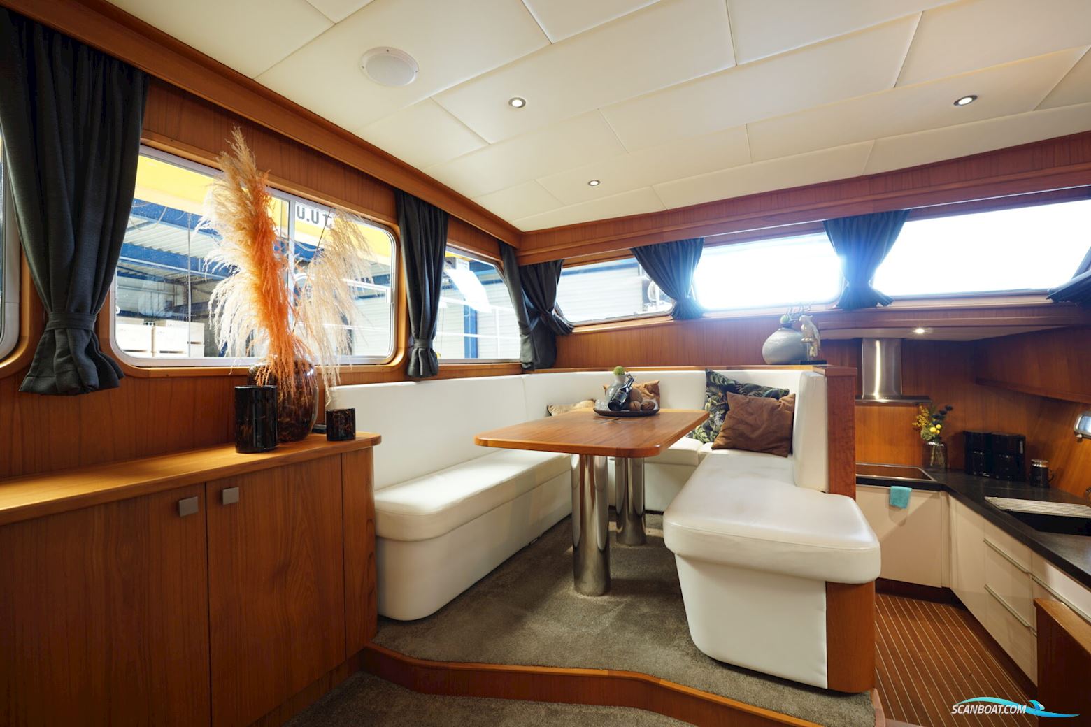 Custen Kruiser 18.00 VS