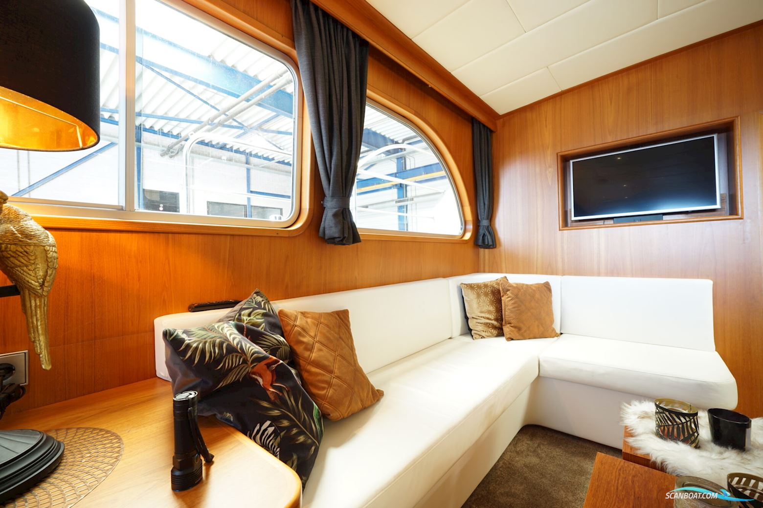 Custen Kruiser 18.00 VS