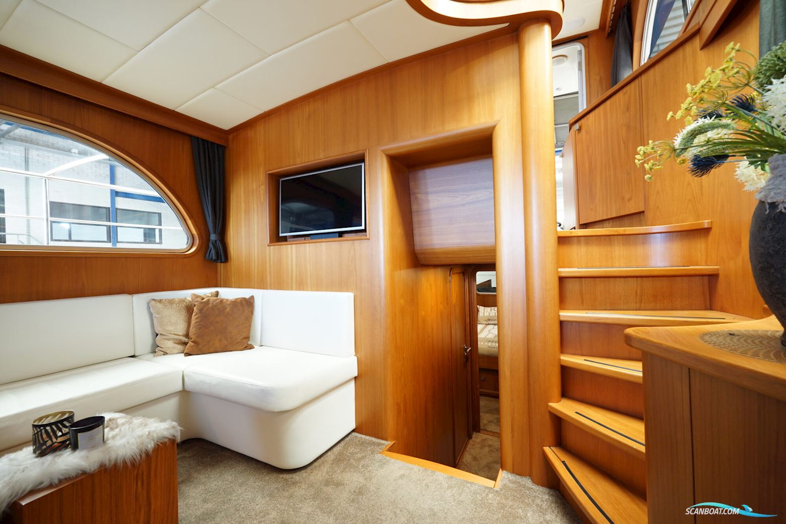 Custen Kruiser 18.00 VS