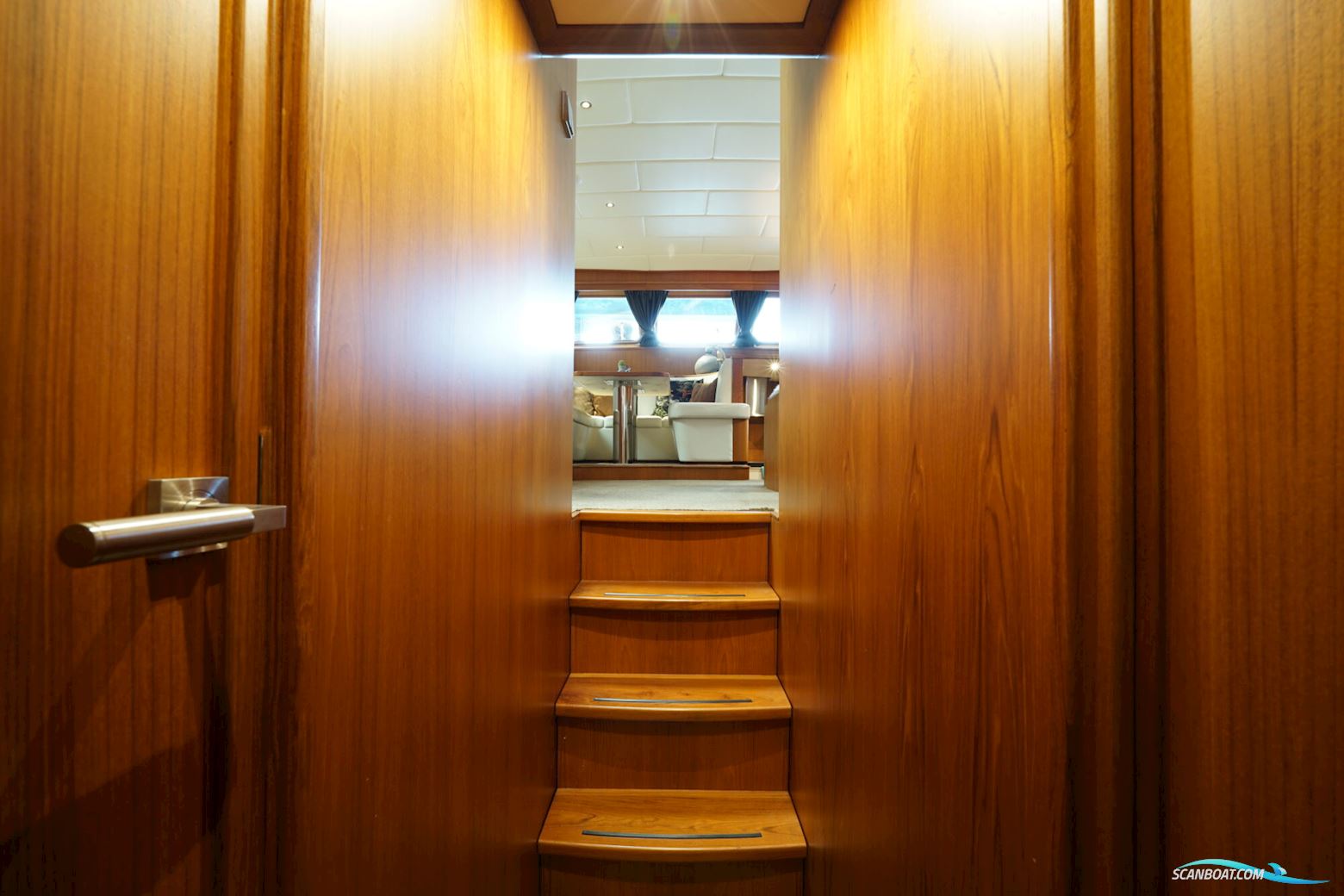 Custen Kruiser 18.00 VS