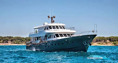 Custom 33M Motorboat 1971, with Mtu 1500 CV de 2018 engine, Spain