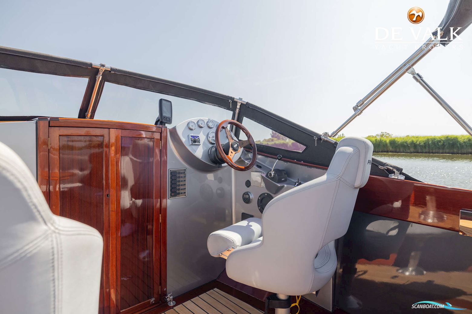 CUSTOM Aluminium Cruiser