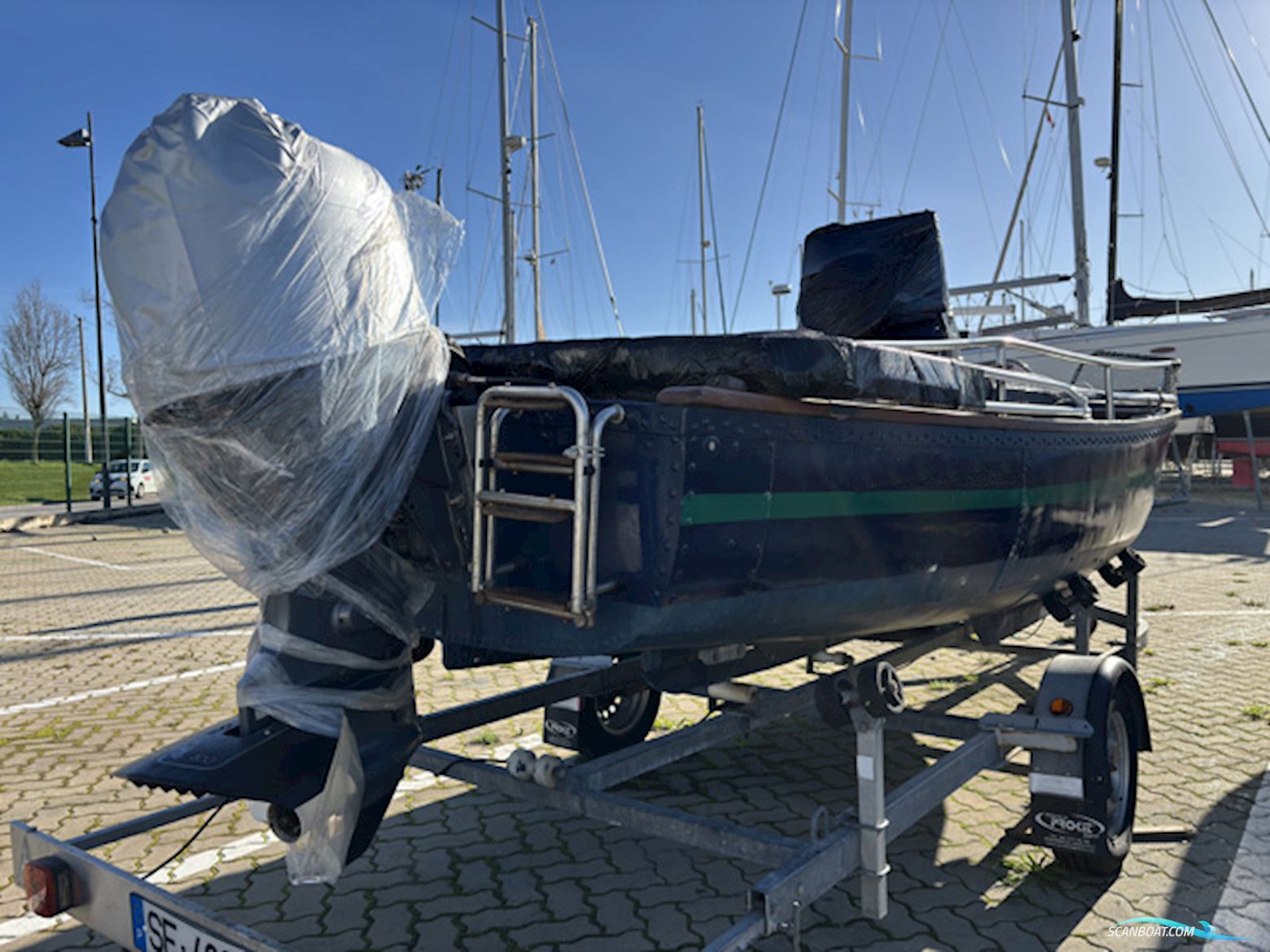 Custom boat