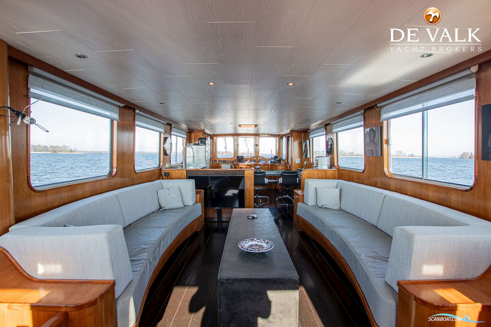 Custom Built Live Aboard 1800