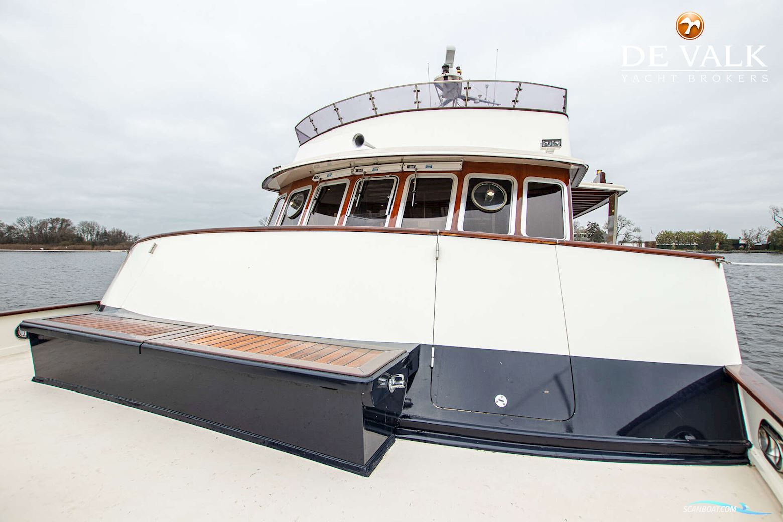 CUSTOM EX-MTB Motoryacht 24M