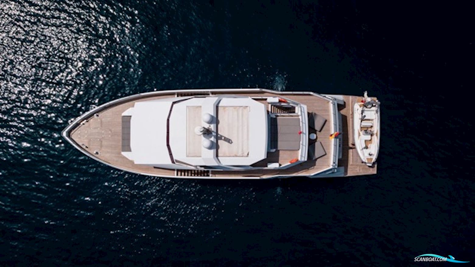 Custom Line Arkin Pruva