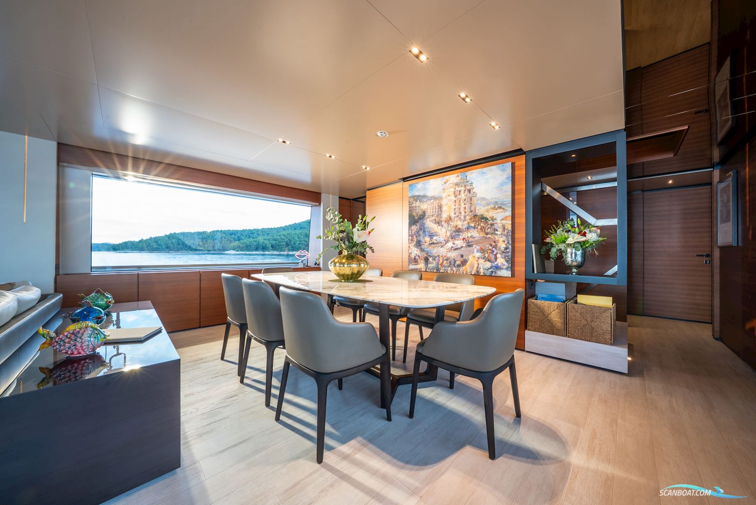 Custom Line Navetta 33