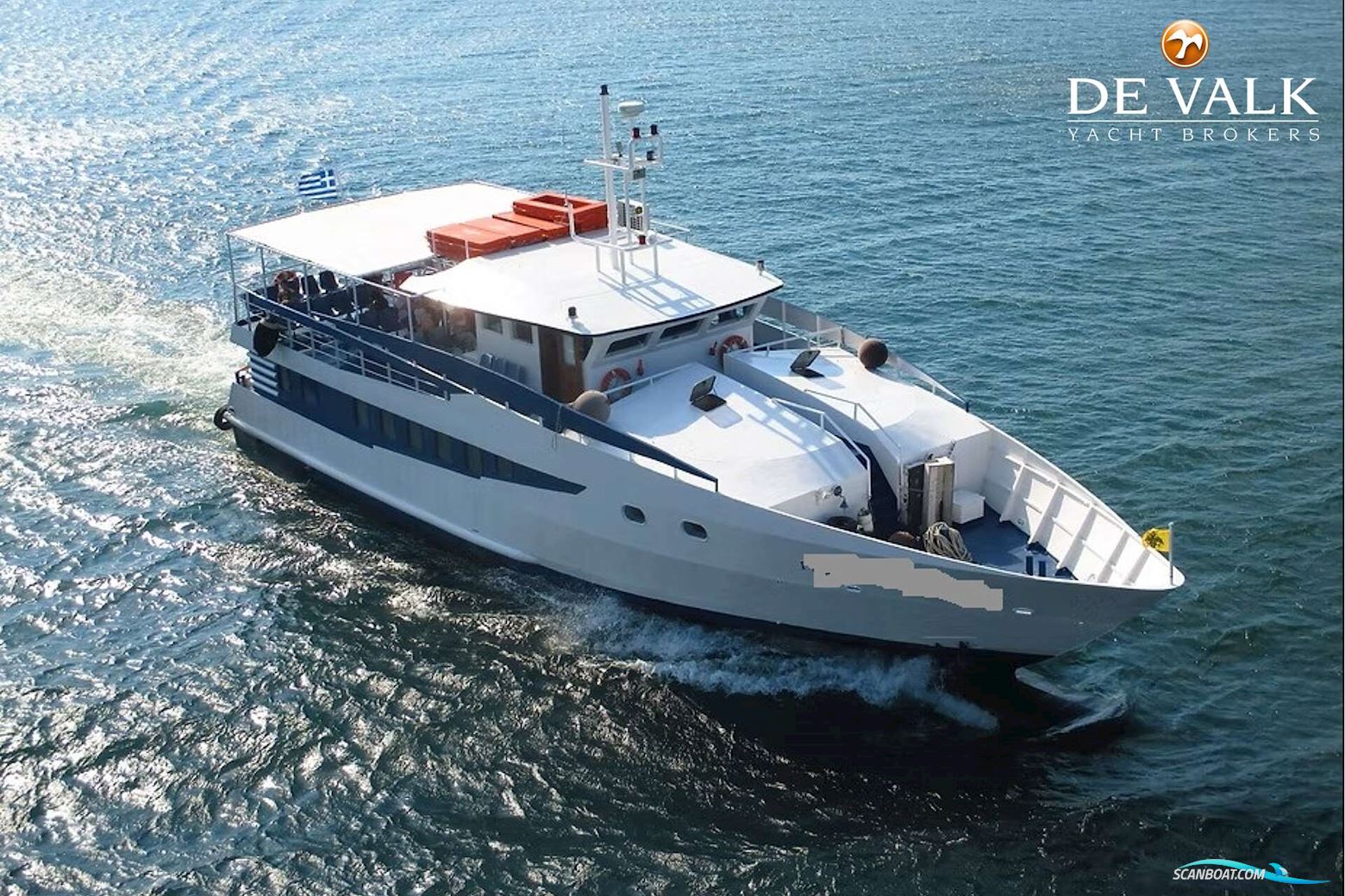 Day Passengers Ship 25 M