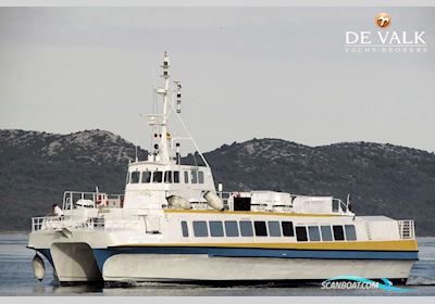 Day Passengers Ship CATAMARAN 26.5 Motorboat 1979, with DEUTCH engine, Greece