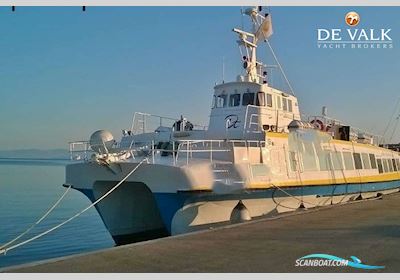 Day Passengers Ship CATAMARAN 26.5 Motorboat 1979, with DEUTCH engine, Greece