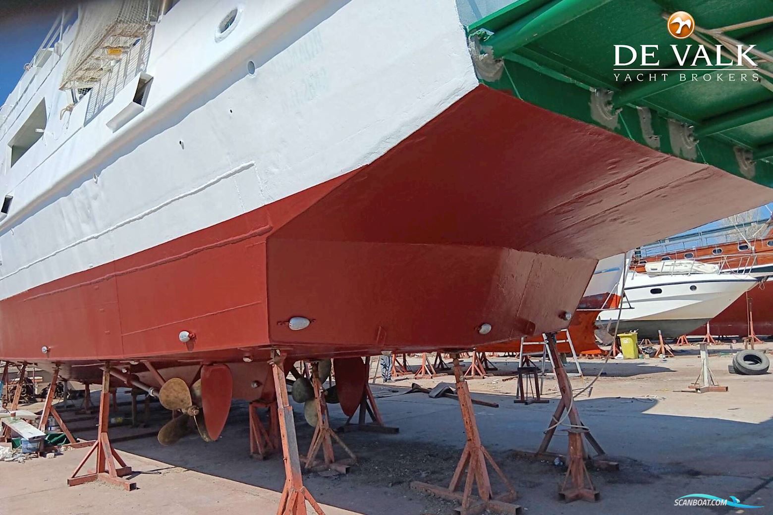 Day Passengers Ship Diving Boat 24 M