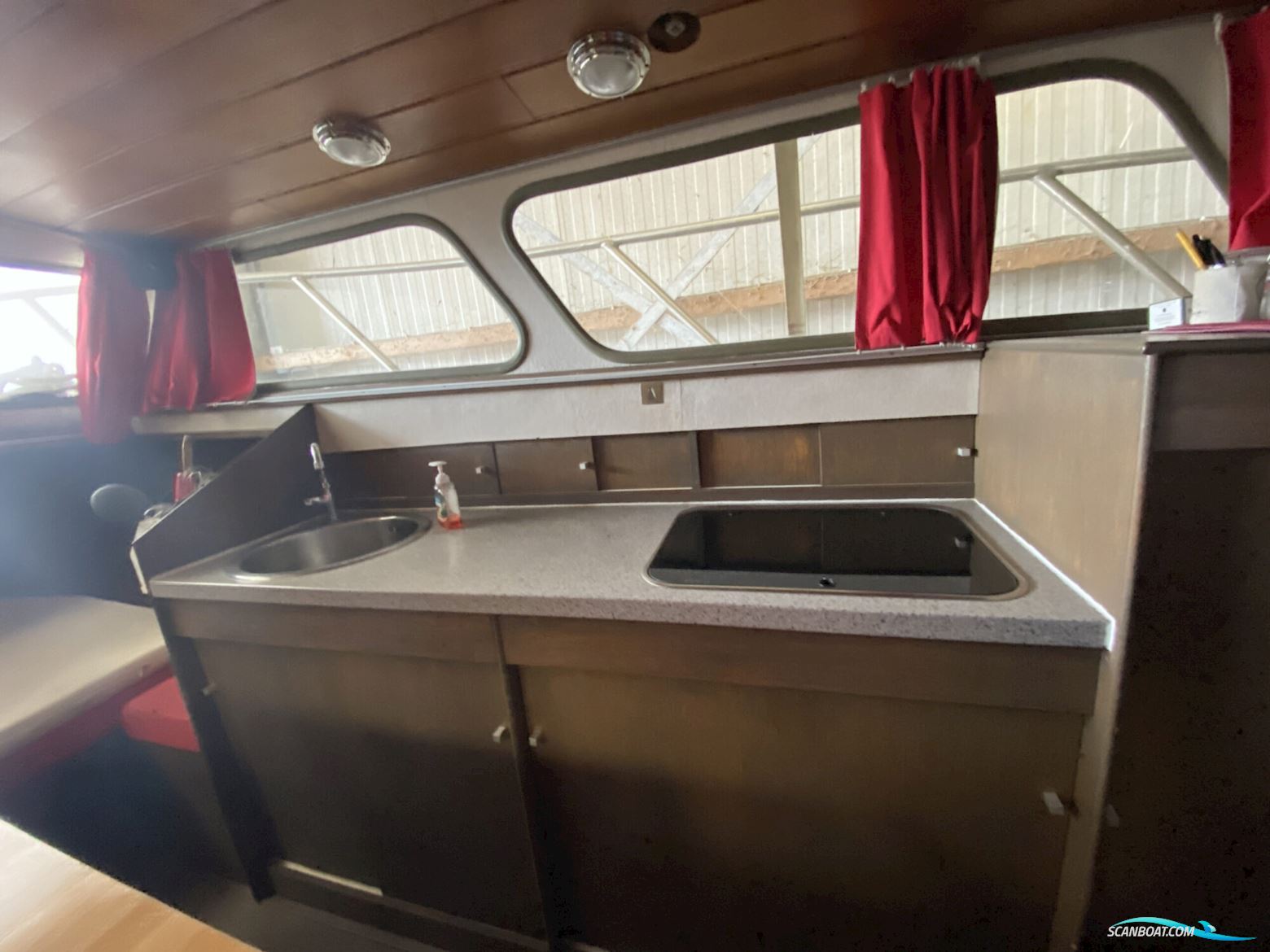 De Boer Kruiser 9.50 OK Paviljoen