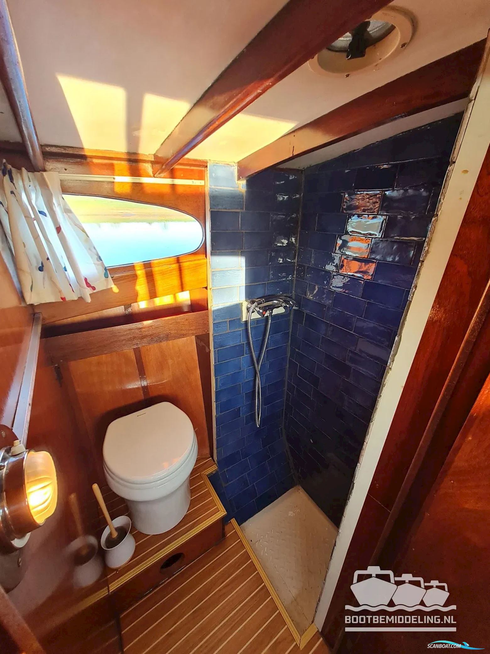 De Vries Lentsch 10.50 OK/AK