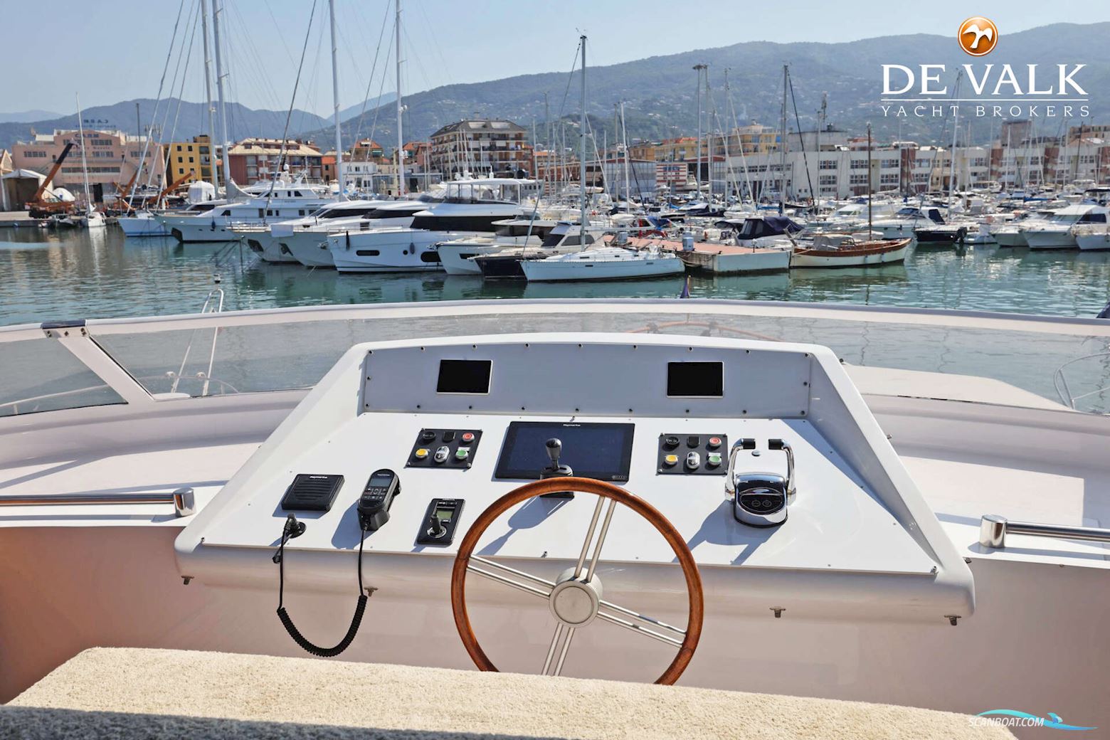 De Vries Lentsch 22M