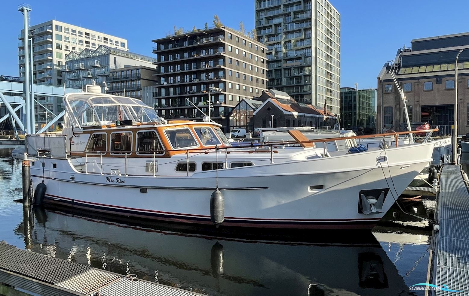 De Vries Lentsch 46 Motorboat 1974, with Volvo Penta engine, The Netherlands