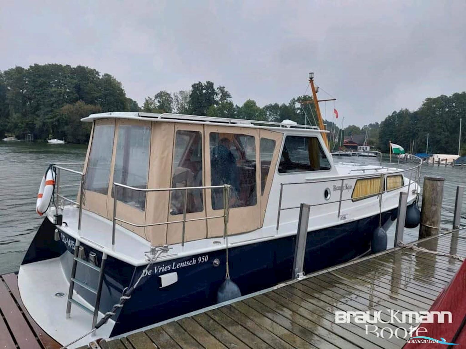 De Vries Lentsch 950 Motorboat 1973, with Sole engine, Germany