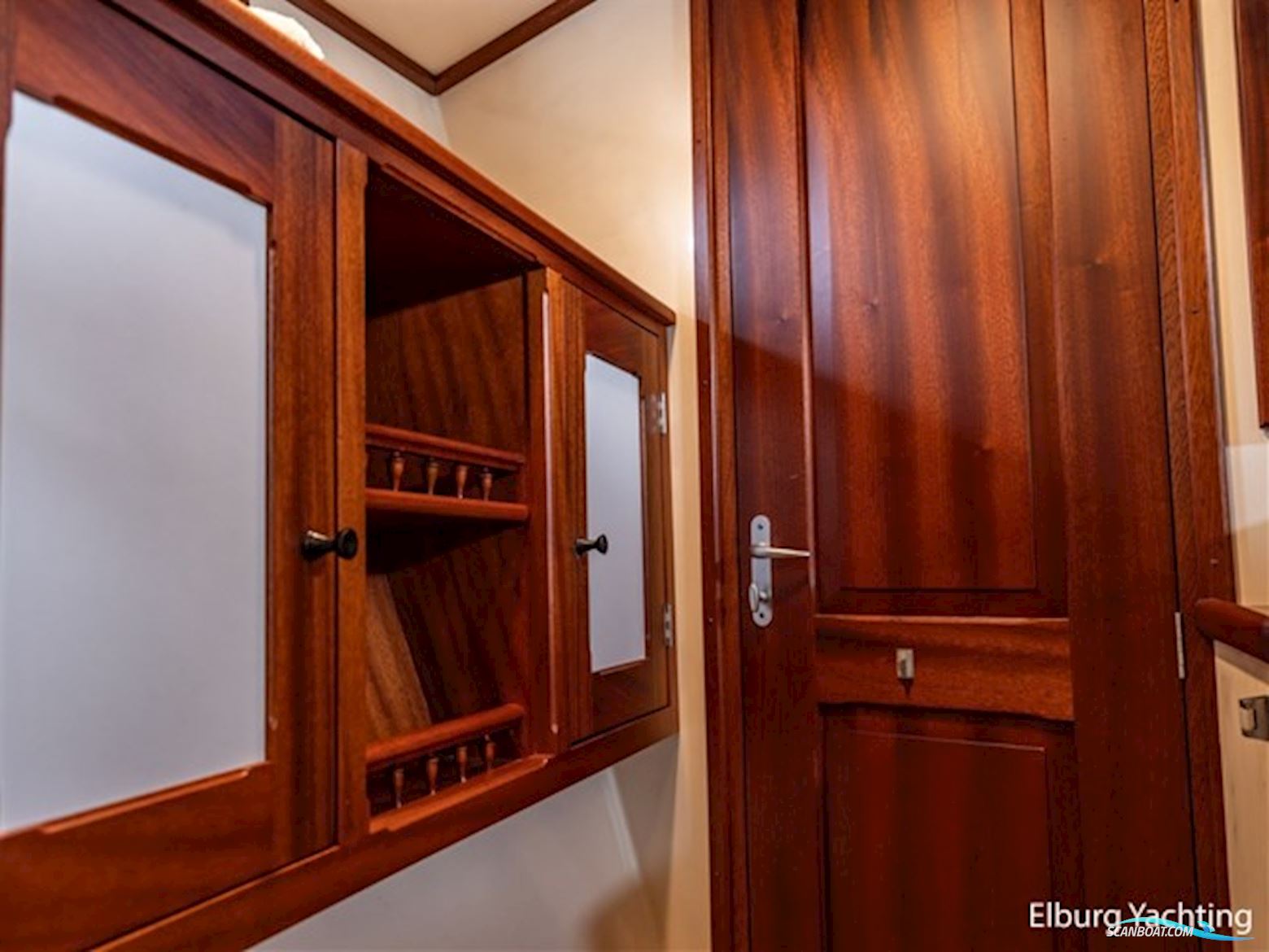 De Vries Lentsch Bromo - Full refit 