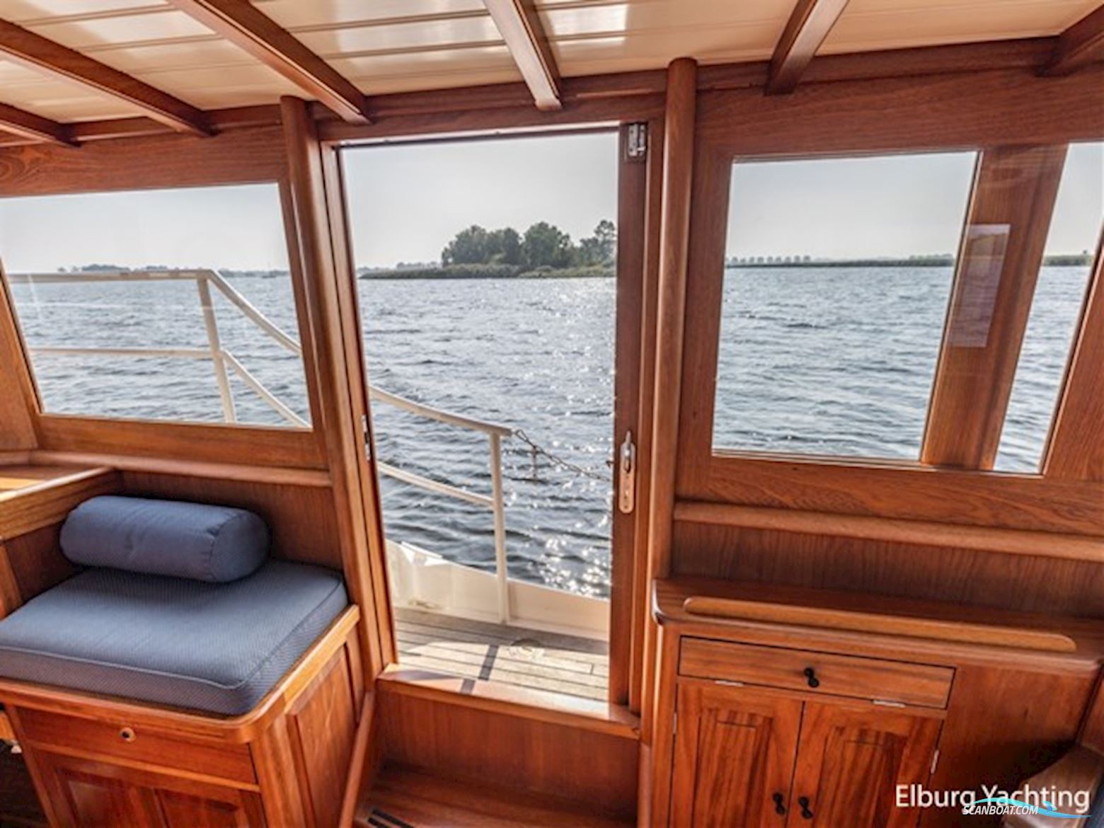 De Vries Lentsch Bromo - Full refit 