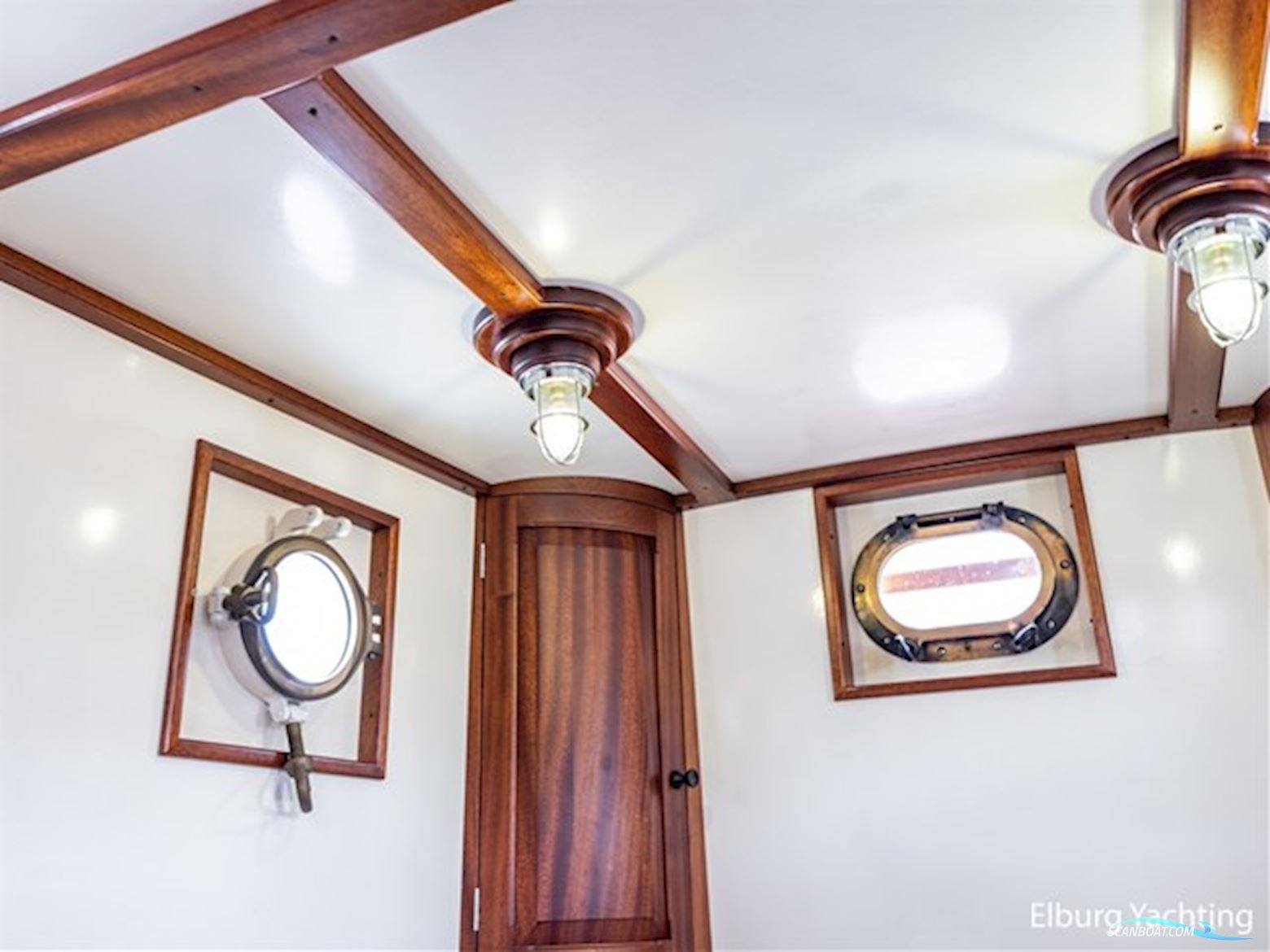 De Vries Lentsch Bromo - Full refit